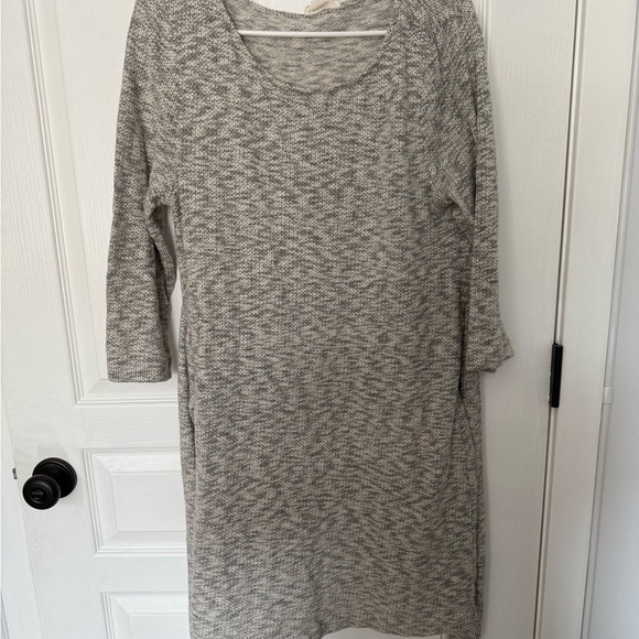 LOFT Gray and White Casual 3/4 Sleeve Scoop Neck Dress - Picture 1 of 6
